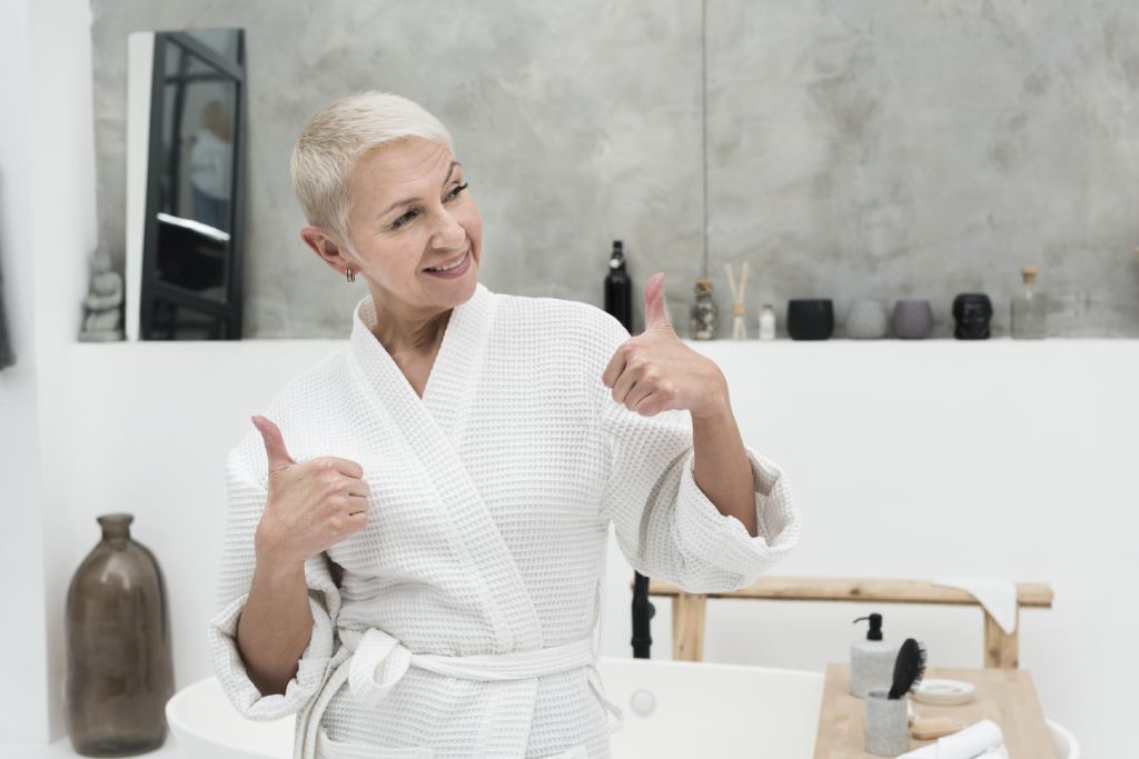 Scopri di più sull'articolo Bagno Sicuro e di Design: Soluzioni per Anziani e Bambini nel 2025